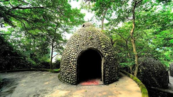 The Beatles Ashram - Places to Visit in Rishikesh - Gola Holidays - Slide 1